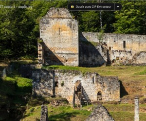 Maison escur face
